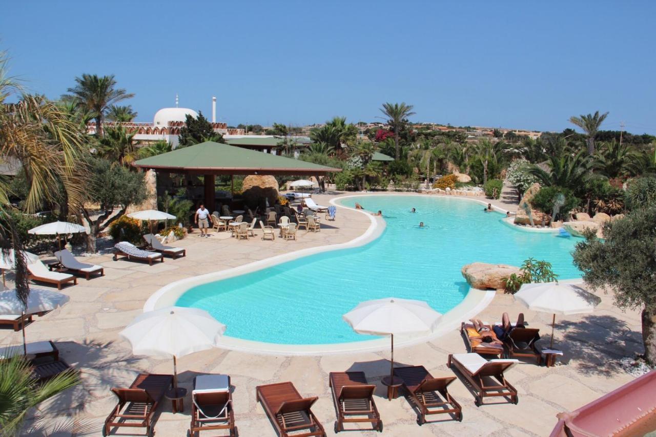 Cupola Bianca Resort LMP Eksteriør billede