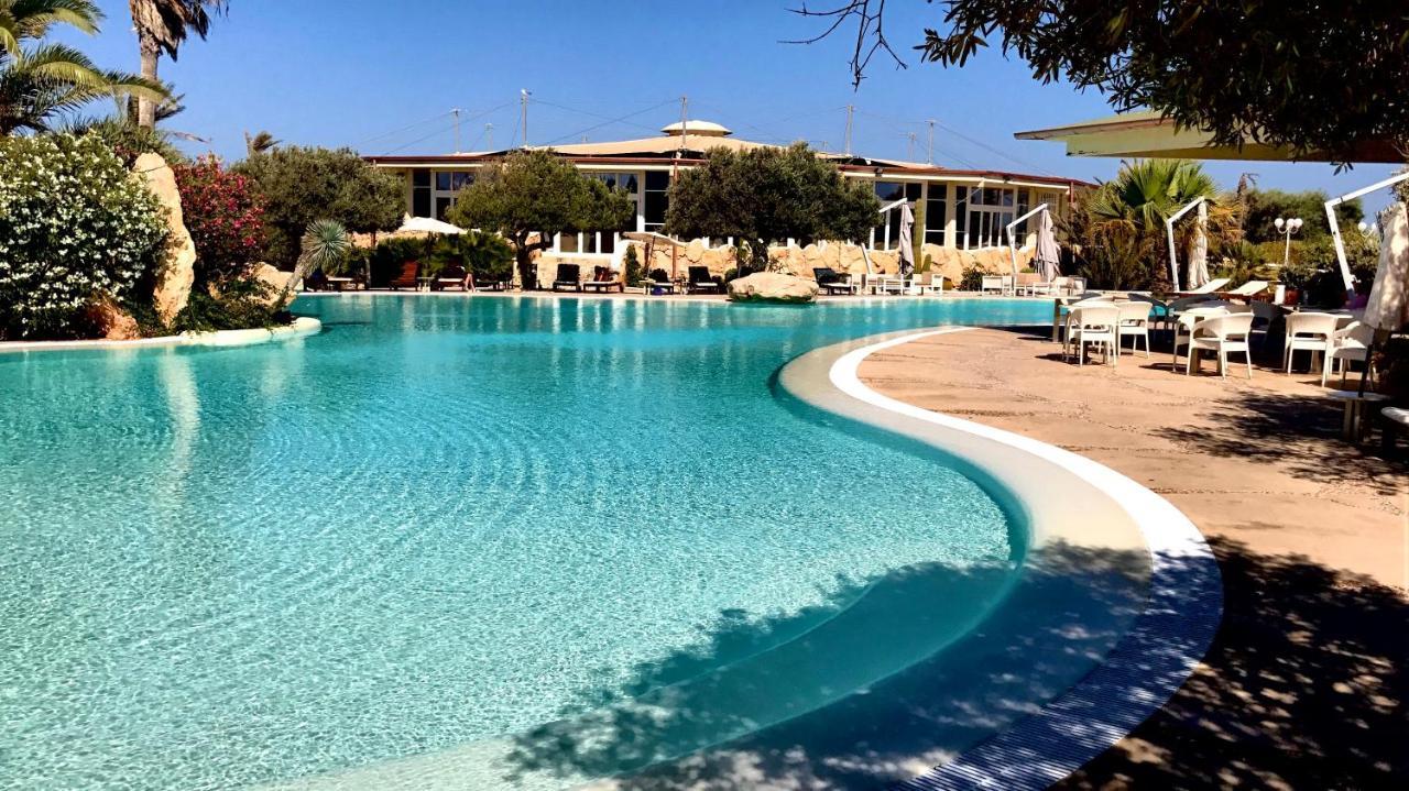 Cupola Bianca Resort LMP Eksteriør billede