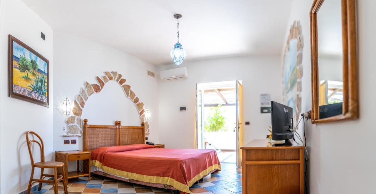 Cupola Bianca Resort LMP Eksteriør billede